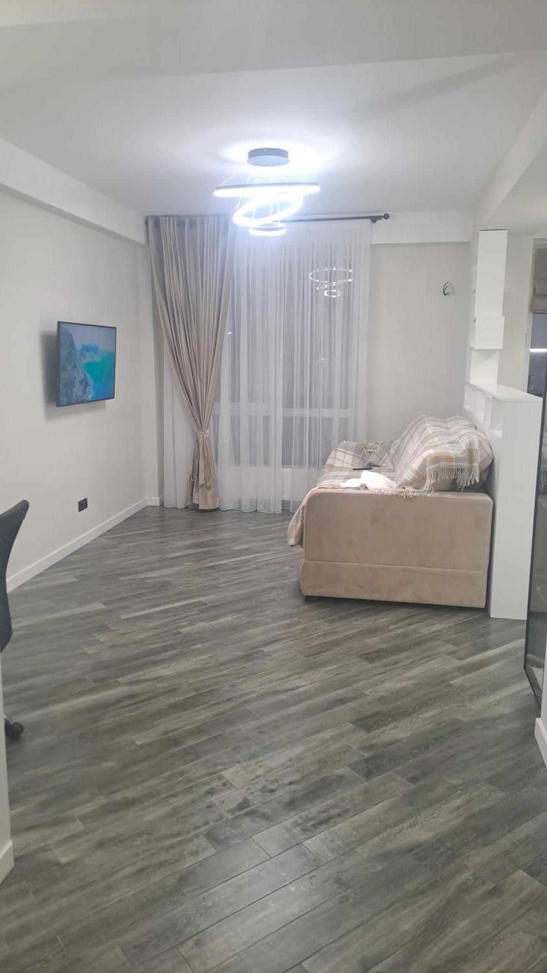 Аэропорт-Номера 24/24 . Apartment Chisinau Bagian luar foto