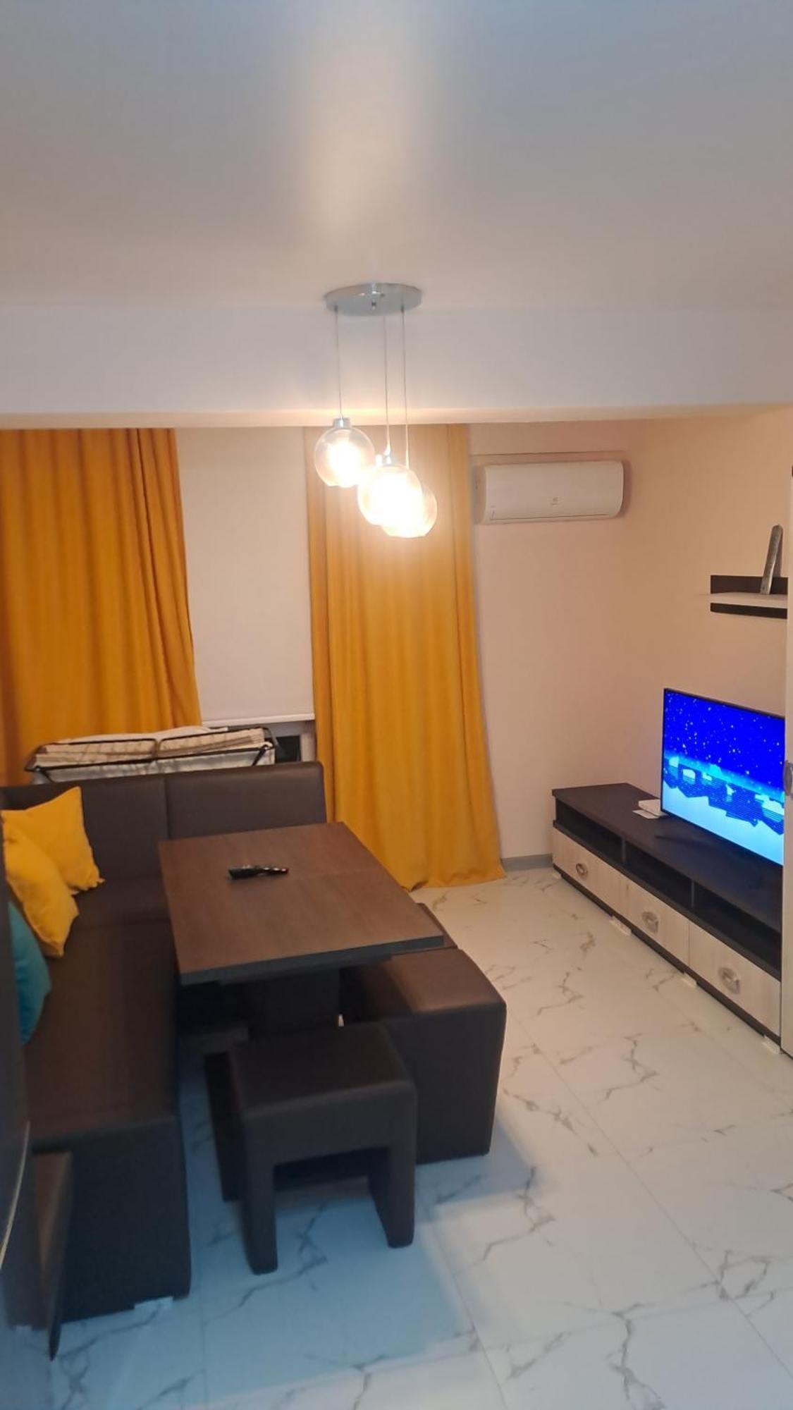 Аэропорт-Номера 24/24 . Apartment Chisinau Ruang foto