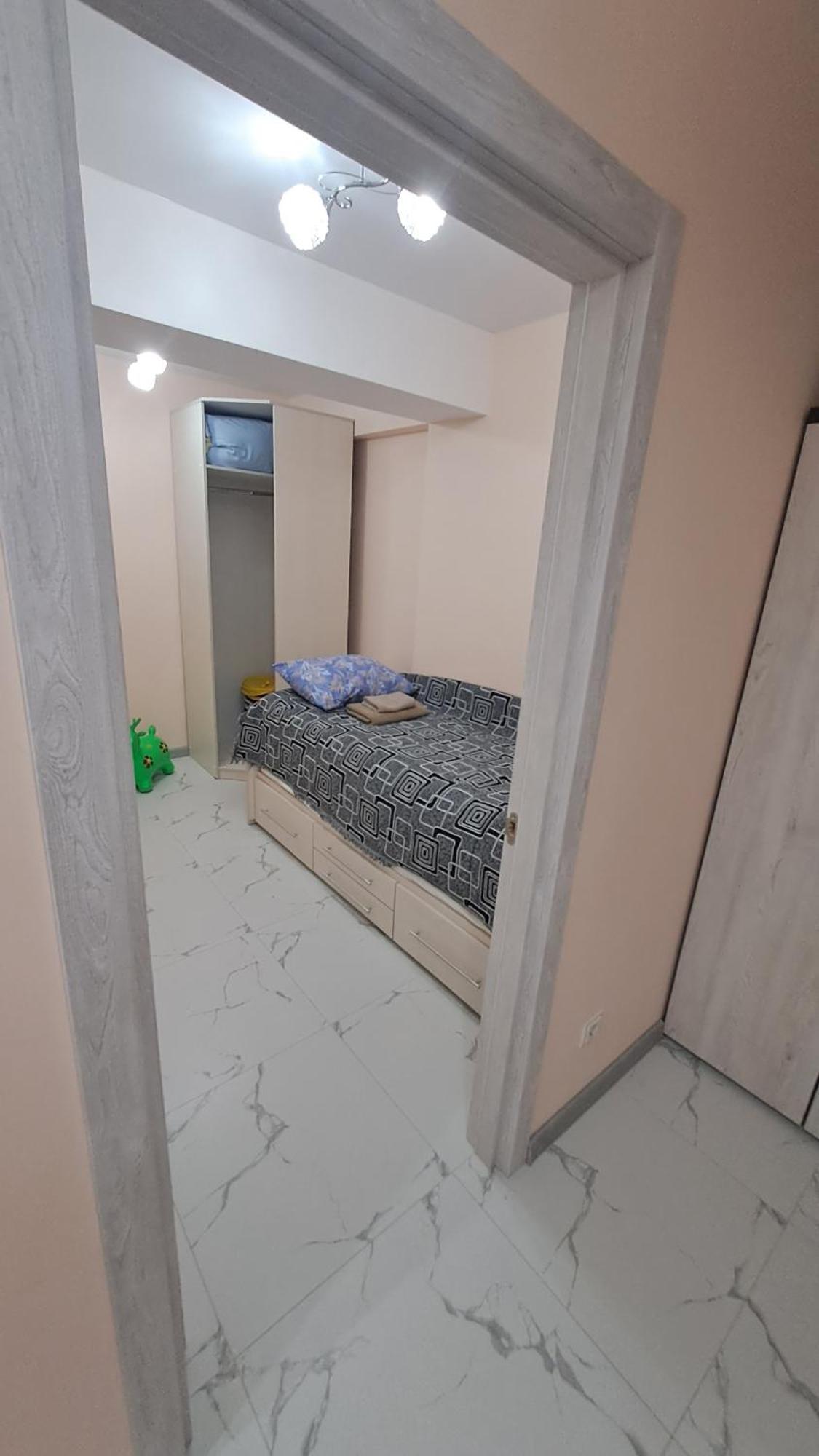 Аэропорт-Номера 24/24 . Apartment Chisinau Ruang foto