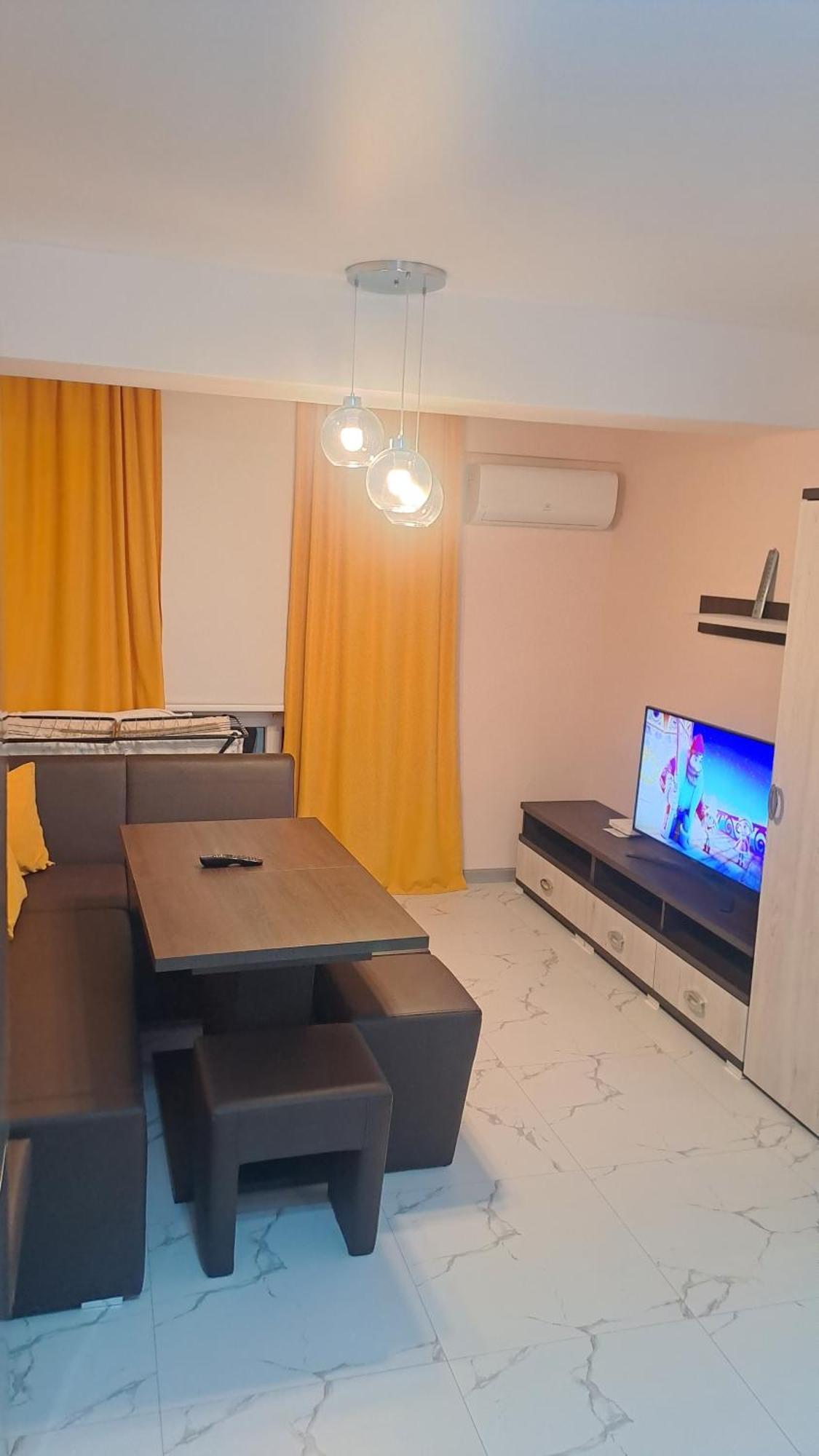Аэропорт-Номера 24/24 . Apartment Chisinau Ruang foto